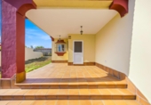 Chalet independiente con terreno en venta en Chiclana de la Frontera ref: TR419368 foto