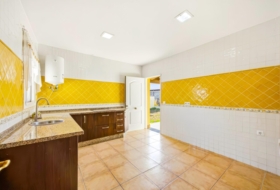 Chiclana de la Frontera 600&nbsp;м²