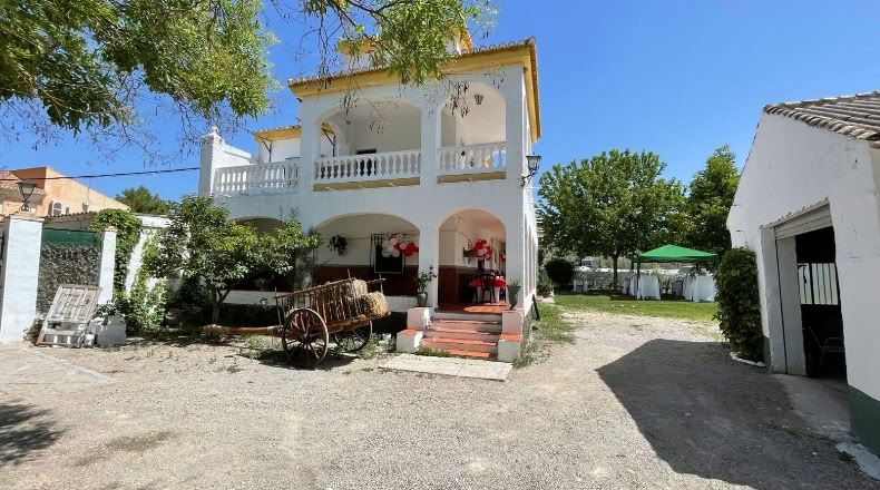 Granada - Píñar - 2345m2