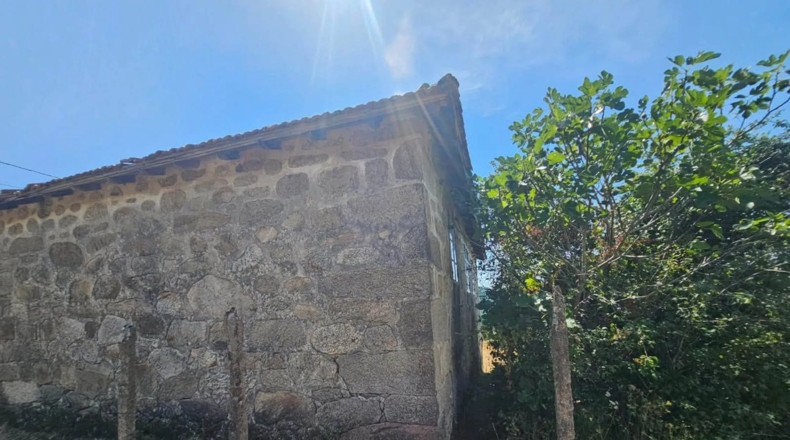 Оренсе - San Roque de Crespos - 1000m2