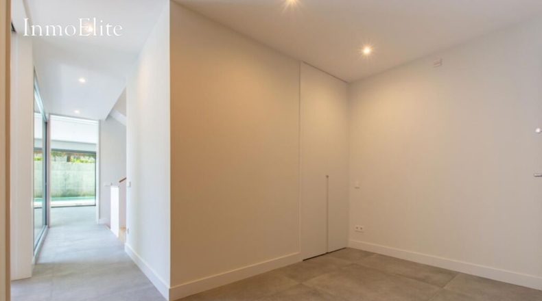 Community of Madrid - Majadahonda - 393m2