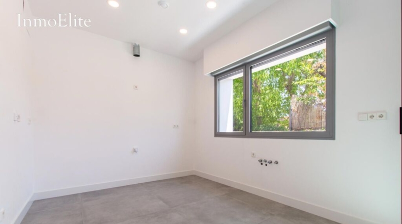 Community of Madrid - Majadahonda - 393m2