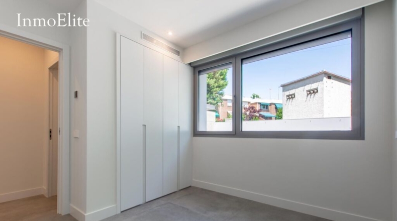 Community of Madrid - Majadahonda - 393m2
