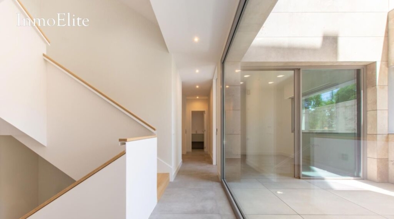 Community of Madrid - Majadahonda - 393m2