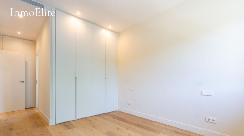 Community of Madrid - Majadahonda - 393m2