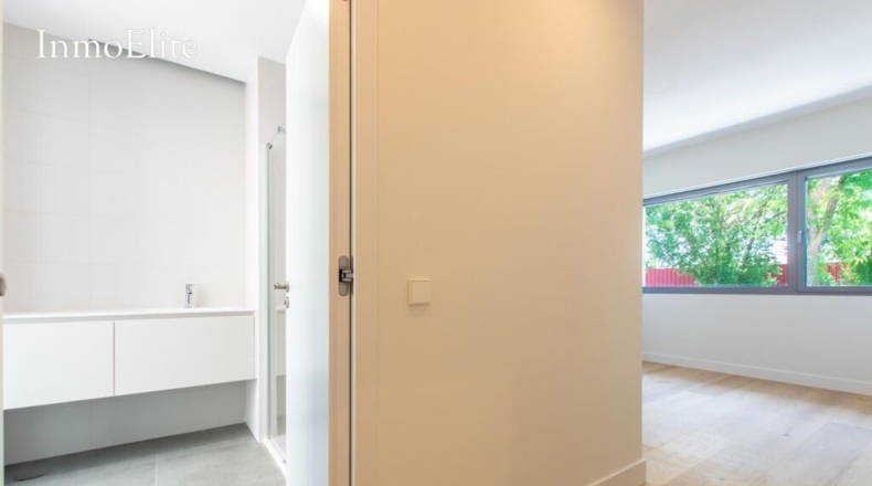 Community of Madrid - Majadahonda - 393m2