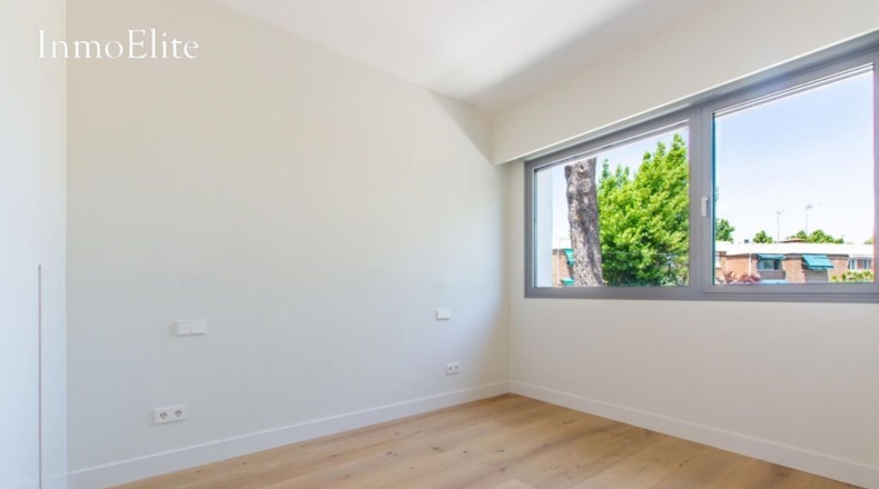 Community of Madrid - Majadahonda - 393m2