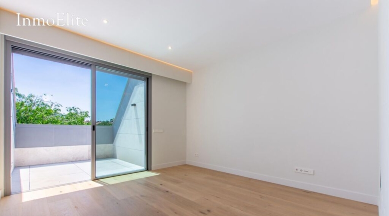 Community of Madrid - Majadahonda - 393m2