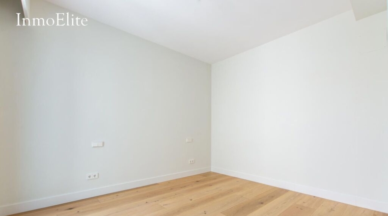 Community of Madrid - Majadahonda - 393m2
