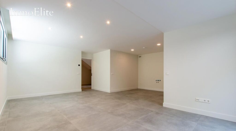 Community of Madrid - Majadahonda - 393m2