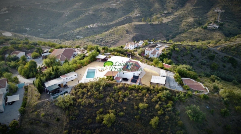 Málaga - Sedella - 11239m2