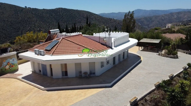 Málaga - Sedella - 11239m2