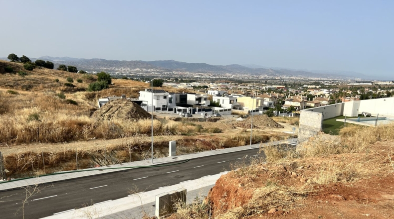 Málaga - Alhaurín de la Torre - 721m2