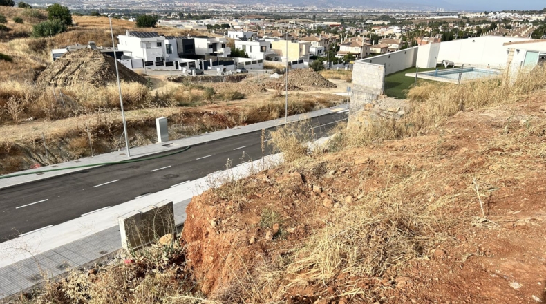 Málaga - Alhaurín de la Torre - 721m2