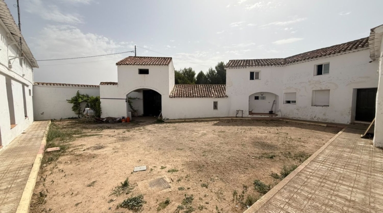 Albacete - Molinicos - 942m2