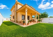 Detached villa with land for sale in Chiclana de la Frontera ref: TR383463 photo