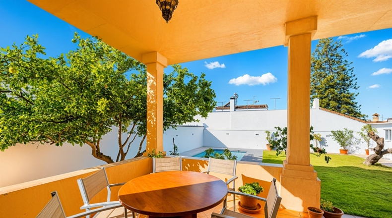 Cádiz - Чиклана-де-ла-Фронтера - 606m2