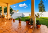 Detached villa with land for sale in Chiclana de la Frontera ref: TR383463 photo