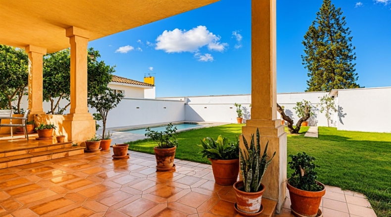 Cádiz - Чиклана-де-ла-Фронтера - 606m2