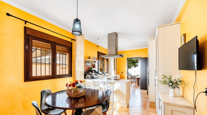 Cádiz - Чиклана-де-ла-Фронтера - 606m2
