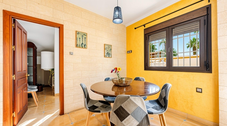 Cádiz - Чиклана-де-ла-Фронтера - 606m2