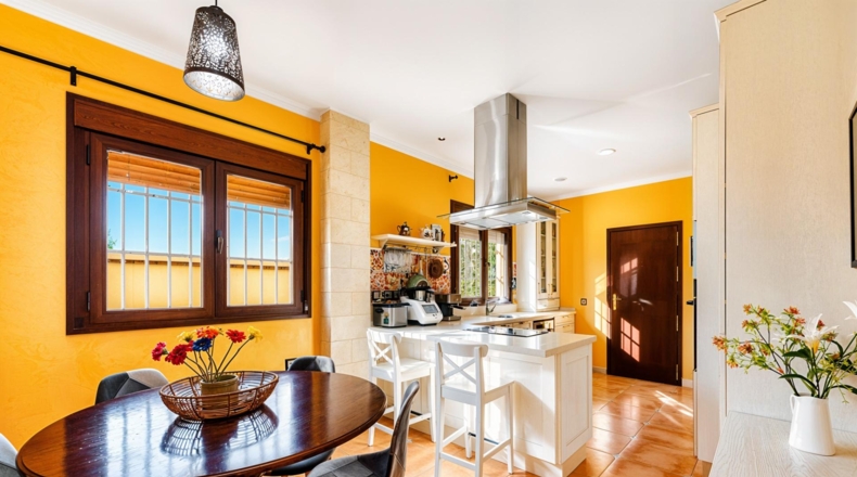 Cádiz - Чиклана-де-ла-Фронтера - 606m2