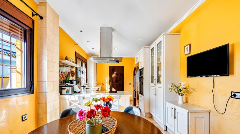 Cádiz - Чиклана-де-ла-Фронтера - 606m2