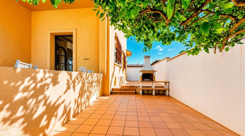 Cádiz - Чиклана-де-ла-Фронтера - 606m2