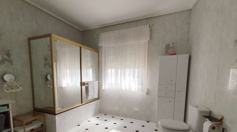 Ciudad Real - Valdepeñas - 255m2