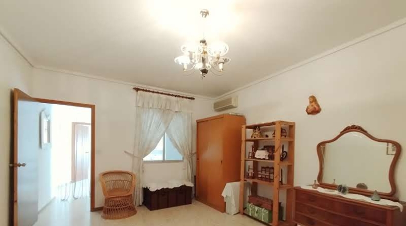 Ciudad Real - Valdepeñas - 255m2