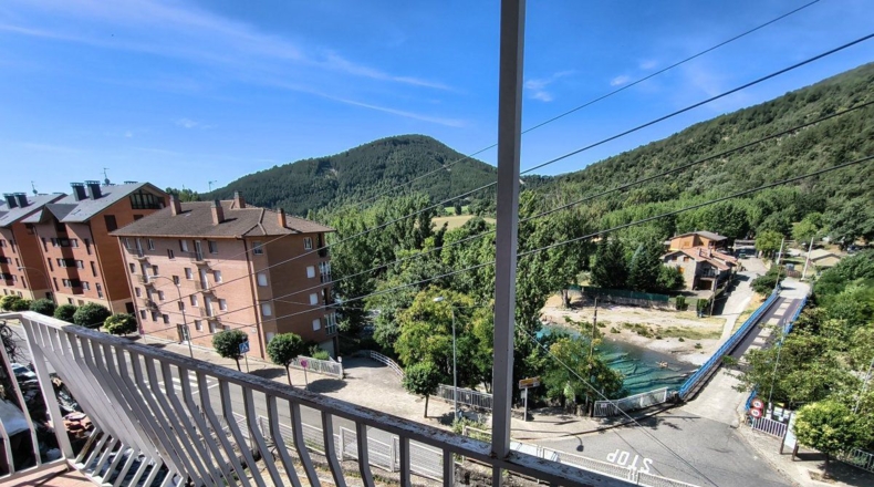 Huesca - Bolea - 588m2