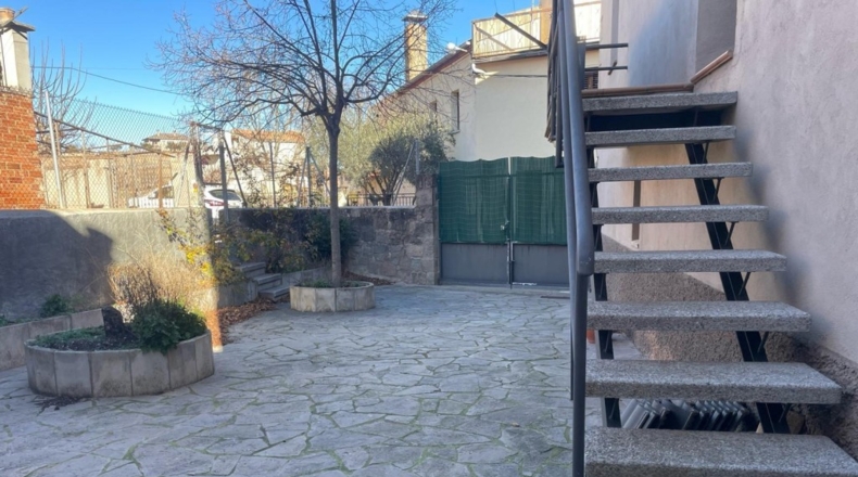 Barcelona - Sant Feliu Sasserra - 215m2
