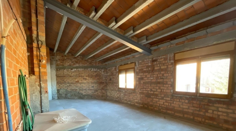 Barcelona - Sant Feliu Sasserra - 215m2