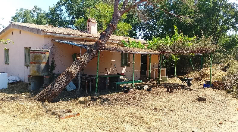Comunidad de Madrid - Miraflores de la Sierra - 1600m2