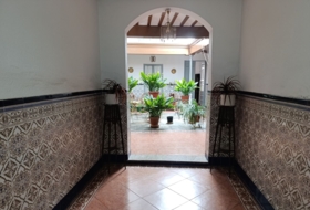 Valdepeñas 837&nbsp;m²