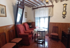 Valdepeñas 837&nbsp;m²