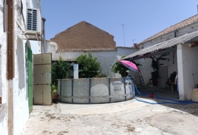 Valdepeñas 837&nbsp;m²