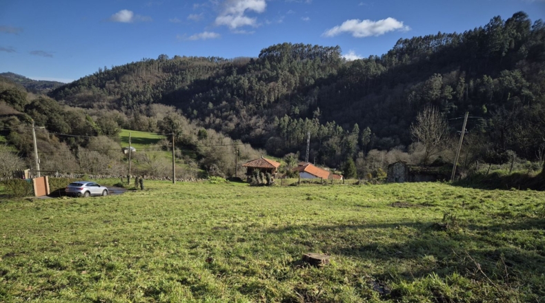 Astúries - Lazana - 2084m2