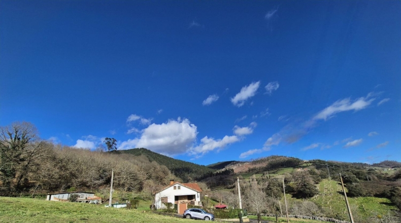Astúries - Lazana - 2084m2