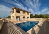 Casa de camp amb terreny en venda a Crevillent ref.: TR419609 foto