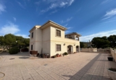 Casa de camp amb terreny en venda a Crevillent ref.: TR419609 foto