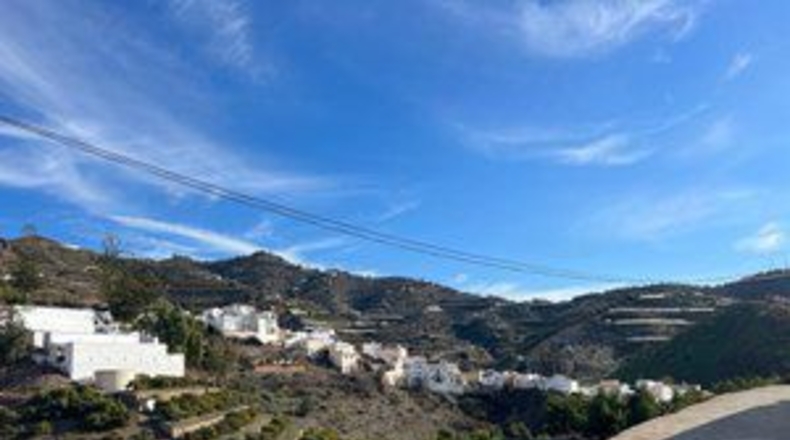 Málaga - Algarrobo - 329m2