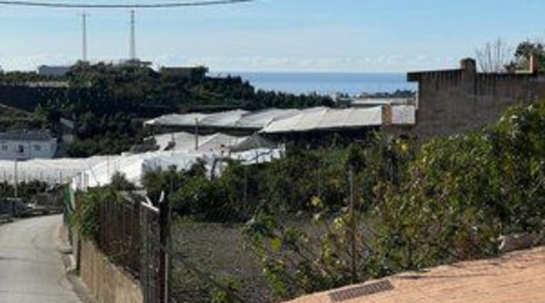 Málaga - Algarrobo - 329m2