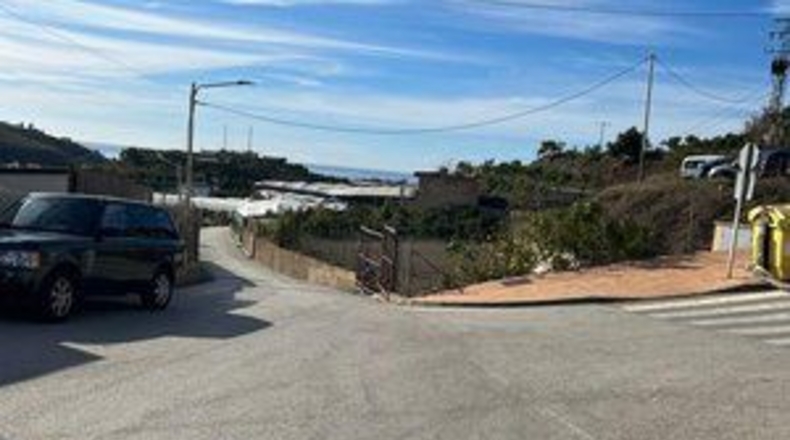 Málaga - Algarrobo - 329m2