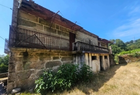Santiago de Covelo 3500&nbsp;m²