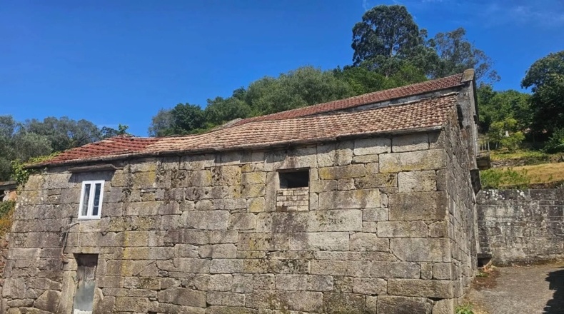 Pontevedra - Santiago de Covelo - 3500m2