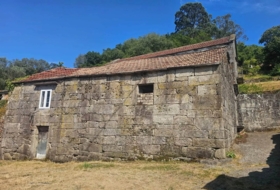 Santiago de Covelo 3500&nbsp;m²