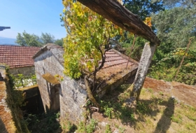 Santiago de Covelo 3500&nbsp;m²