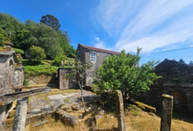Santiago de Covelo 3500&nbsp;m²