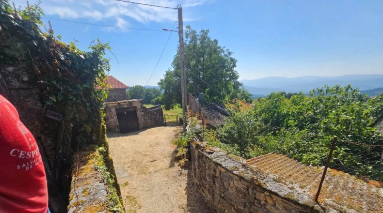 Pontevedra - Santiago de Covelo - 3500m2